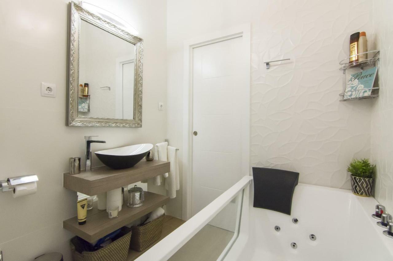 Sol Luxury Suites Madrid Exteriér fotografie