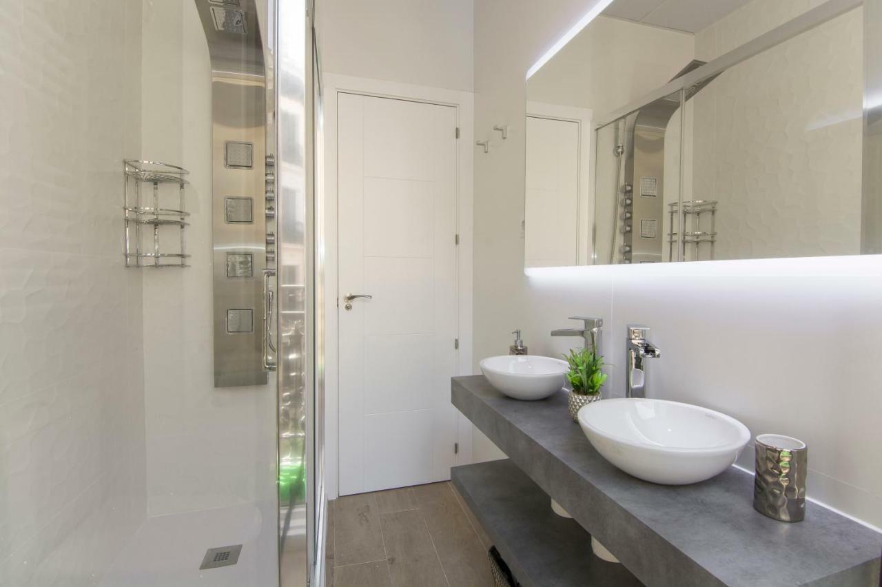 Sol Luxury Suites Madrid Exteriér fotografie