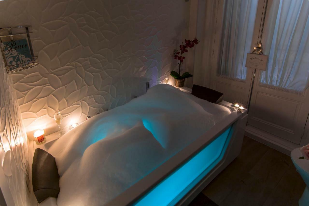 Sol Luxury Suites Madrid Exteriér fotografie